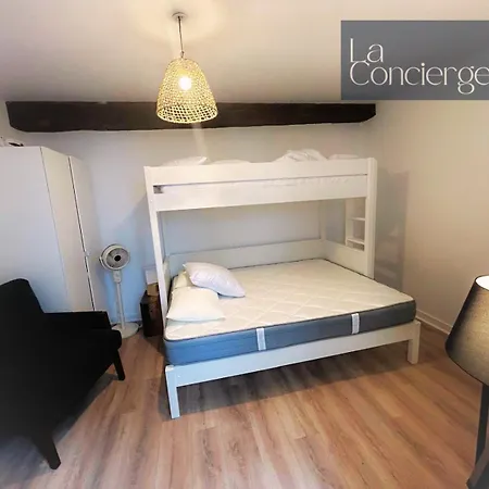 La Marne #7- Centre 아파트